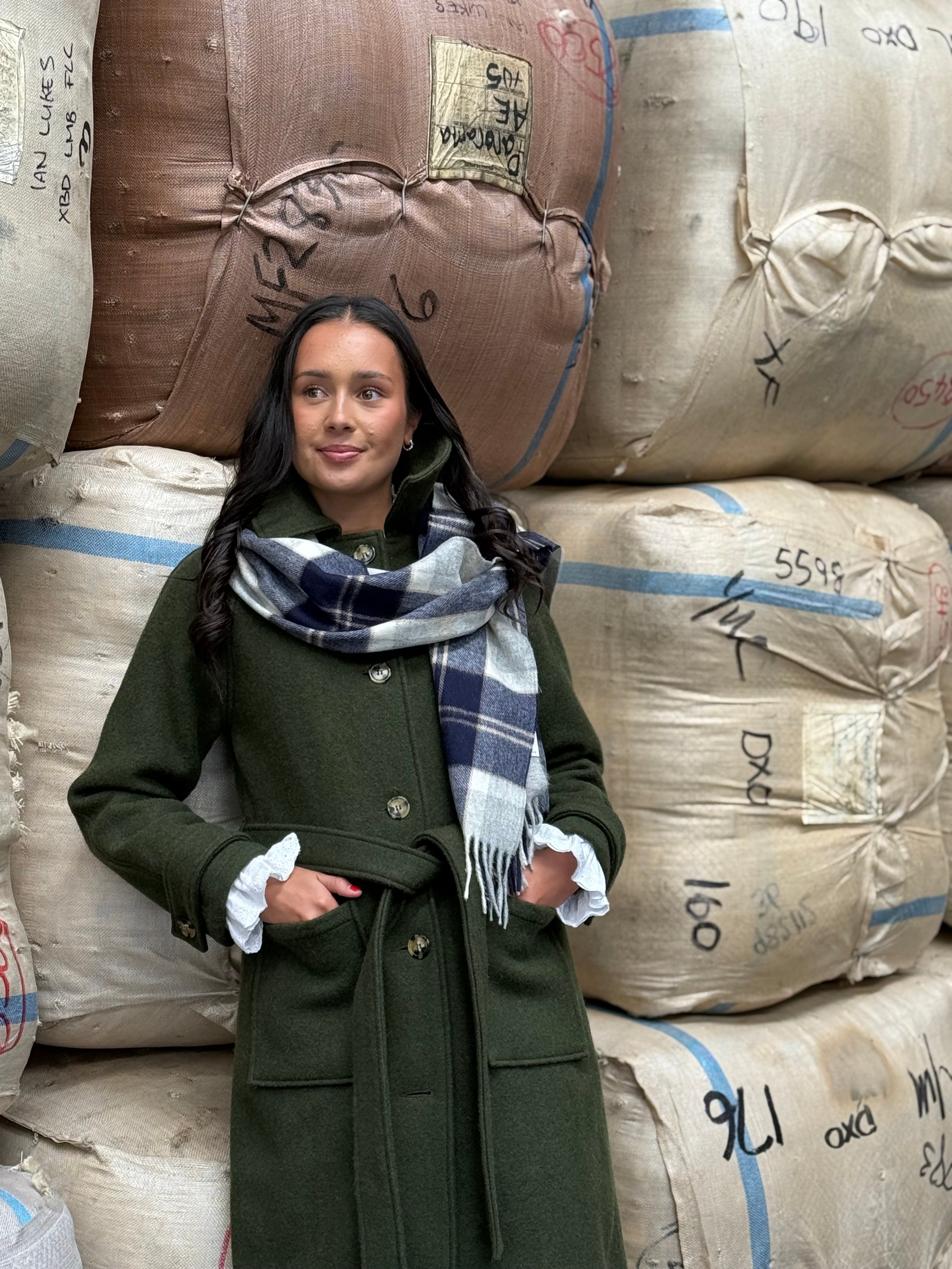 バノックベイン シルバー 100% メリノ オーバーサイズ スカーフ