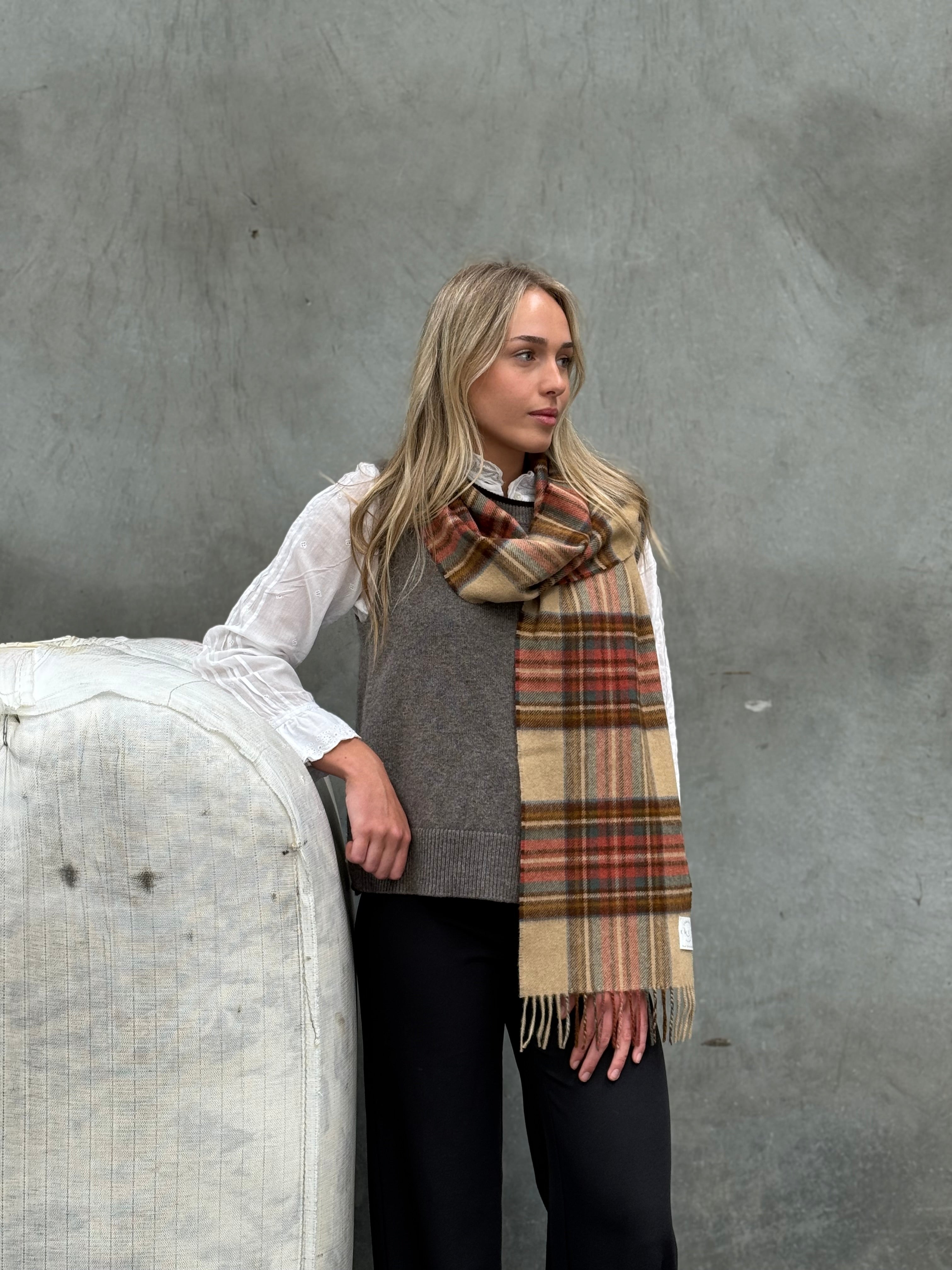 アンティークドレススチュワート 100% メリノスカーフ