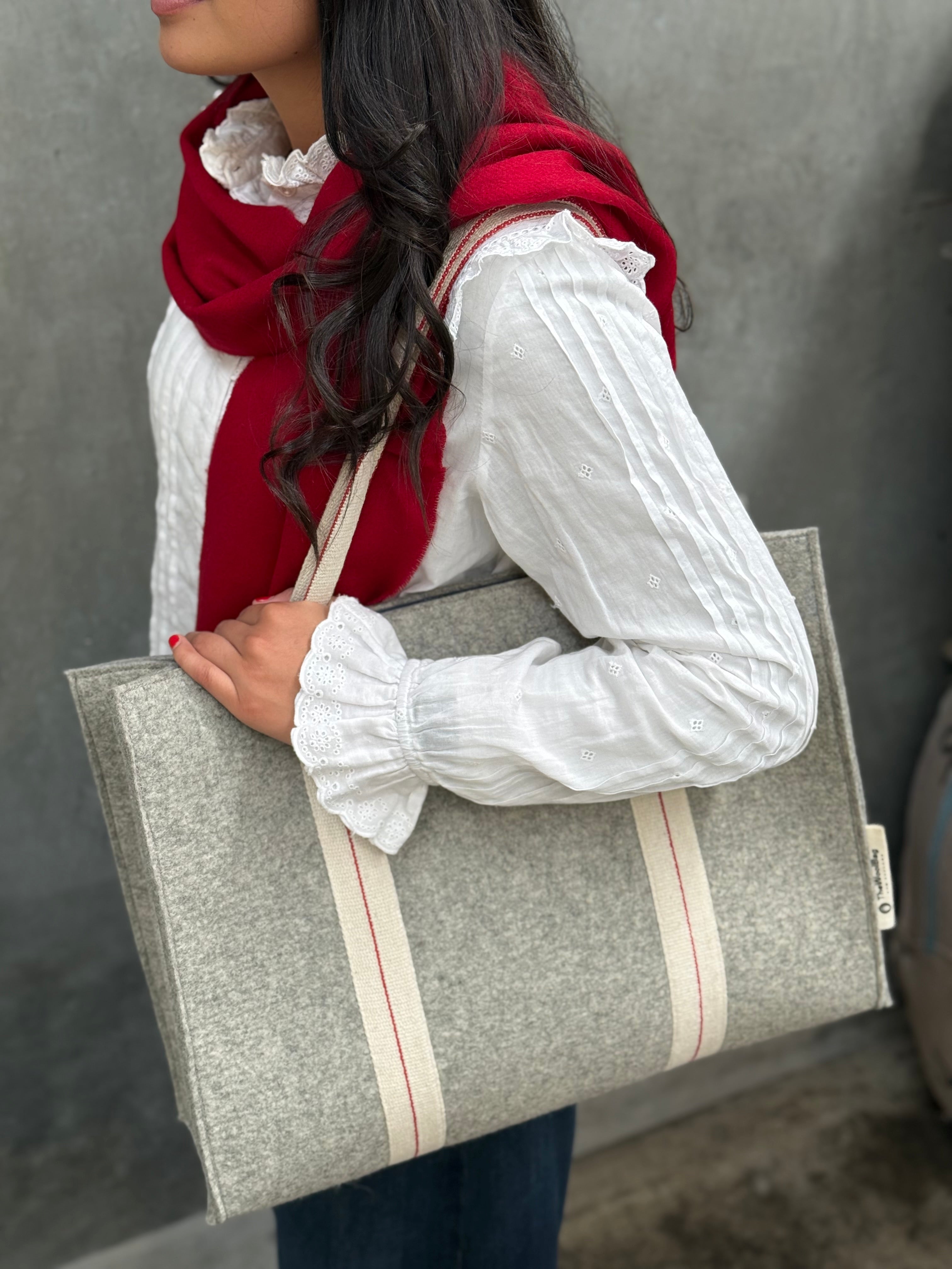 スカーレット 100% メリノ スカーフ