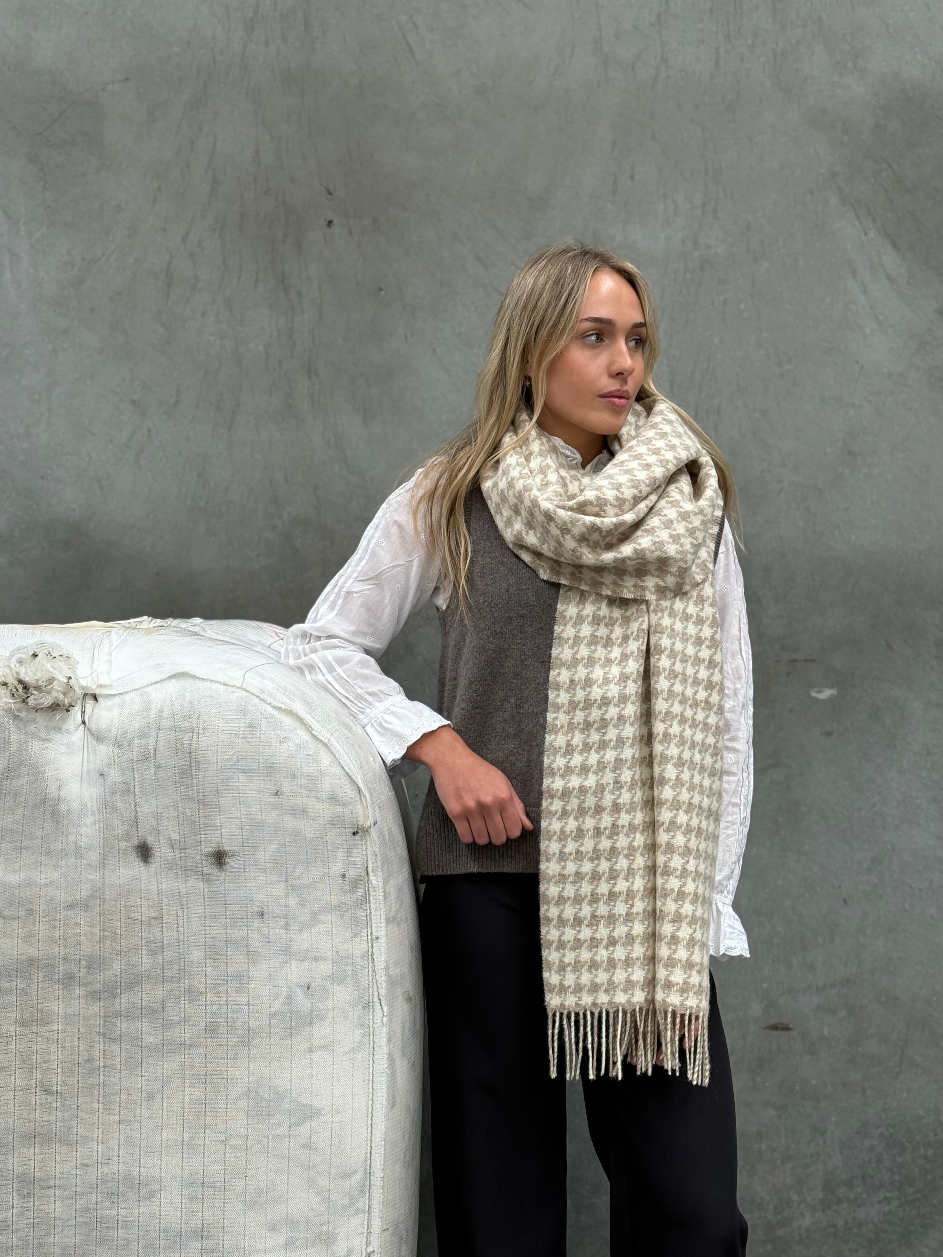 Houndstooth Natural & Ecru Scarf