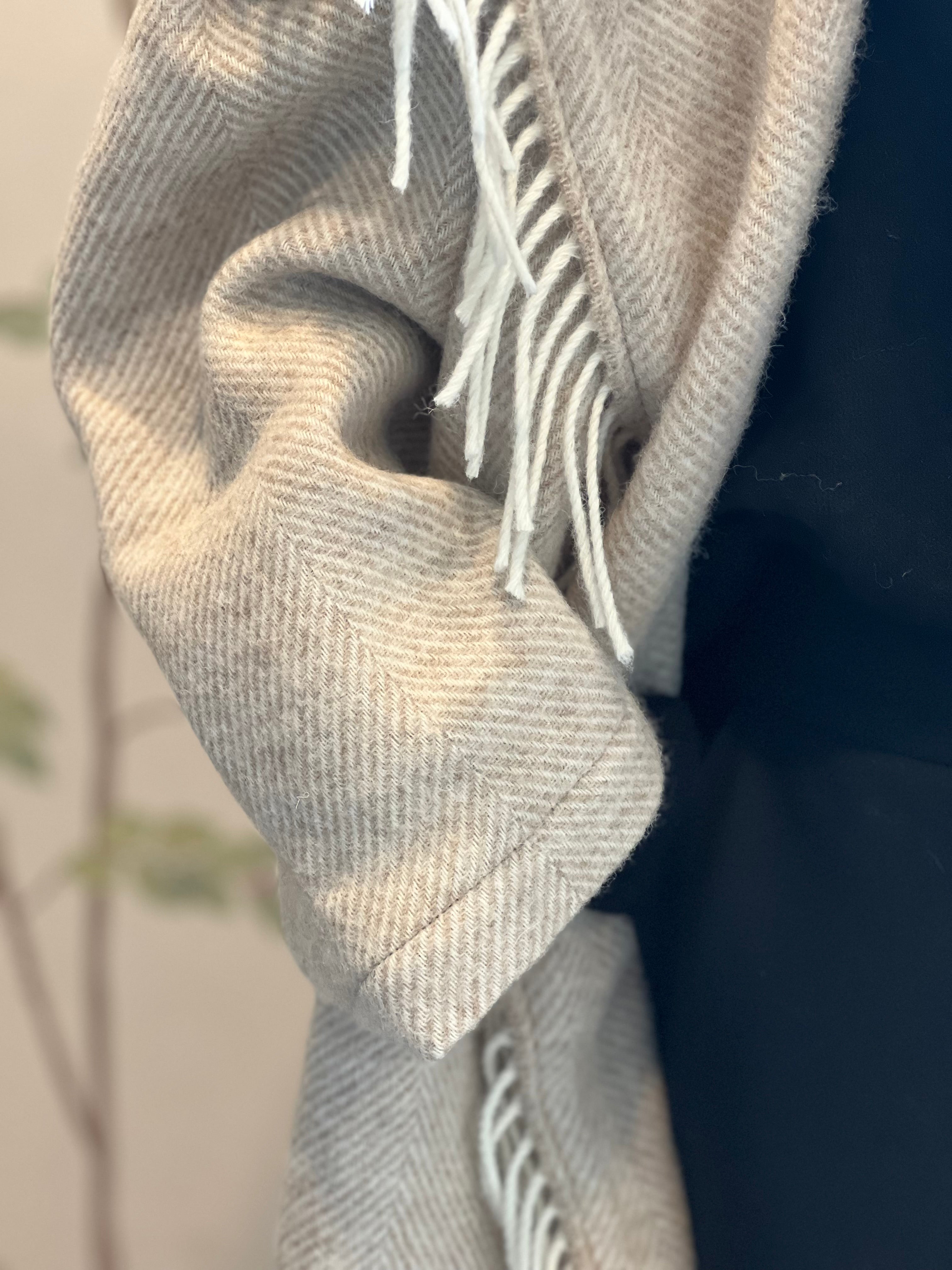 The Southern Coat - Herringbone Natural 100% Wool - Exquisite Wool Traders