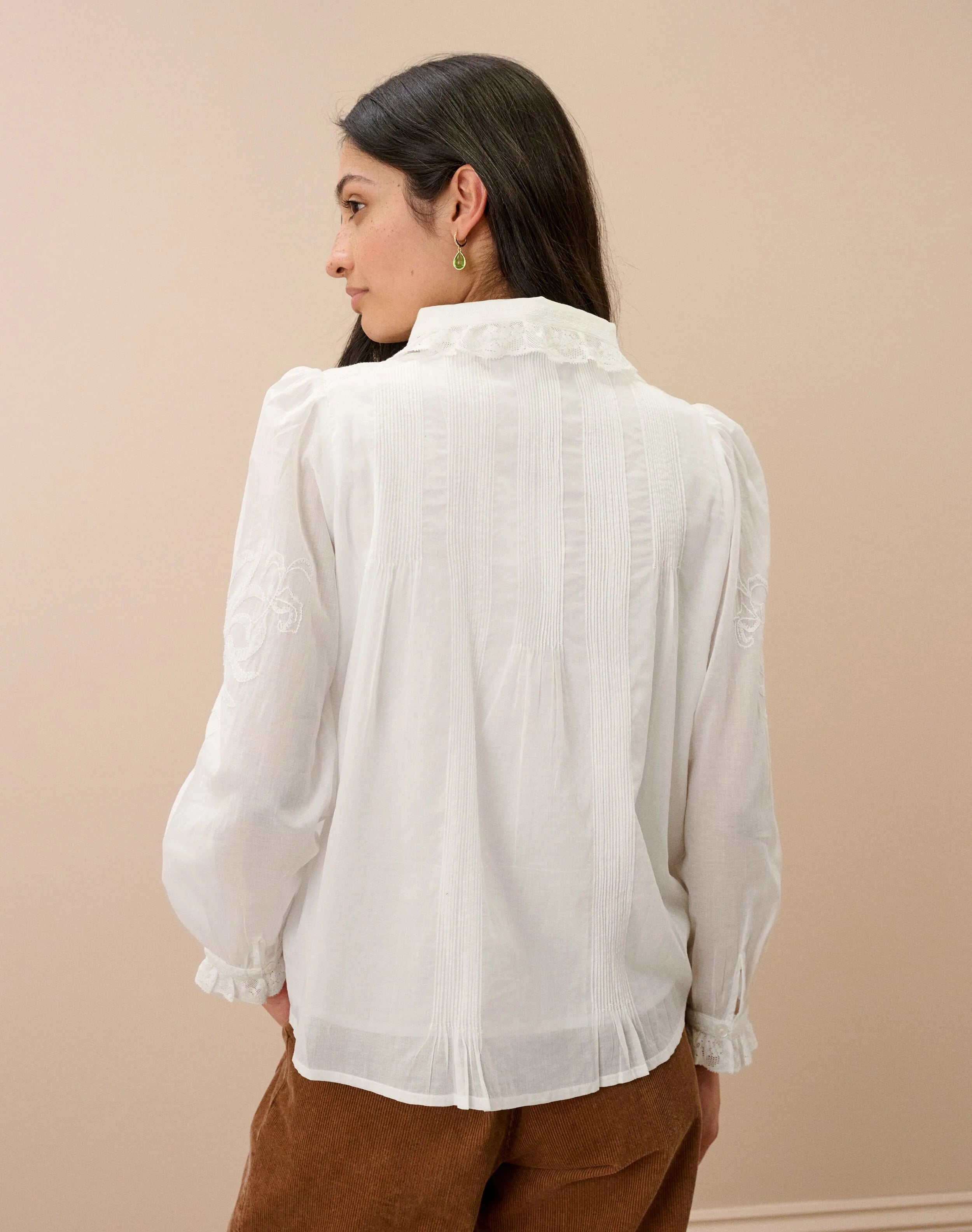 Brora Organic Cotton Lace Trim Blouse - White