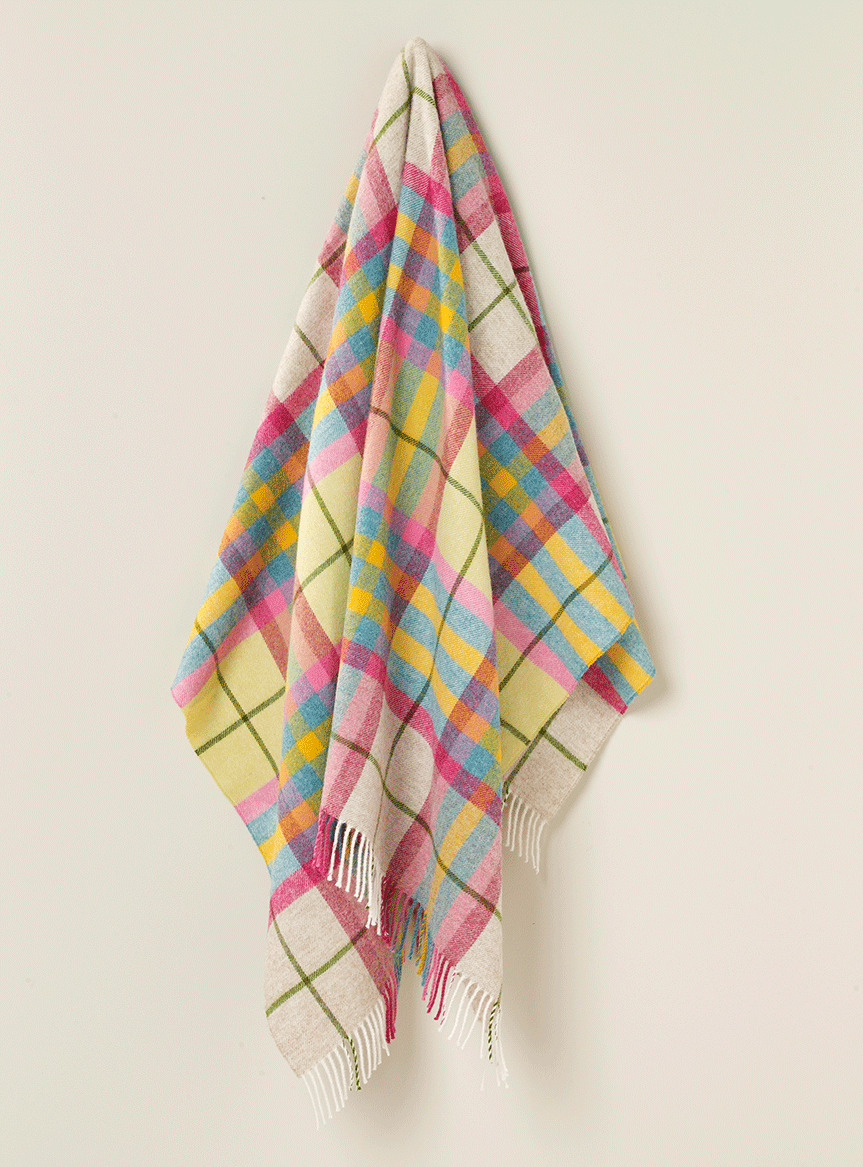 Falmouth Ivory & Pink NZ Wool Throw - Exquisite Wool Traders