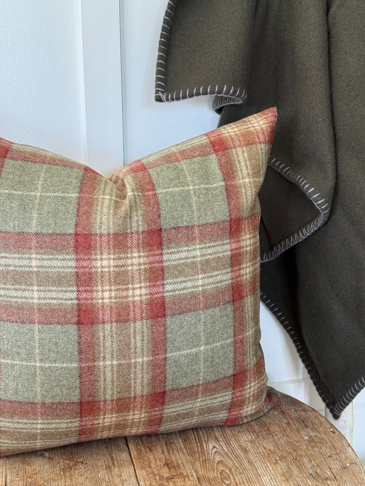 The Heritage Cushion Cover - Threshfield Agate