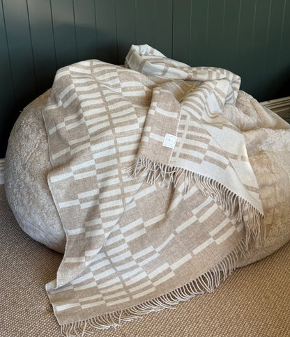 Dash Beige 100% Merino Throw
