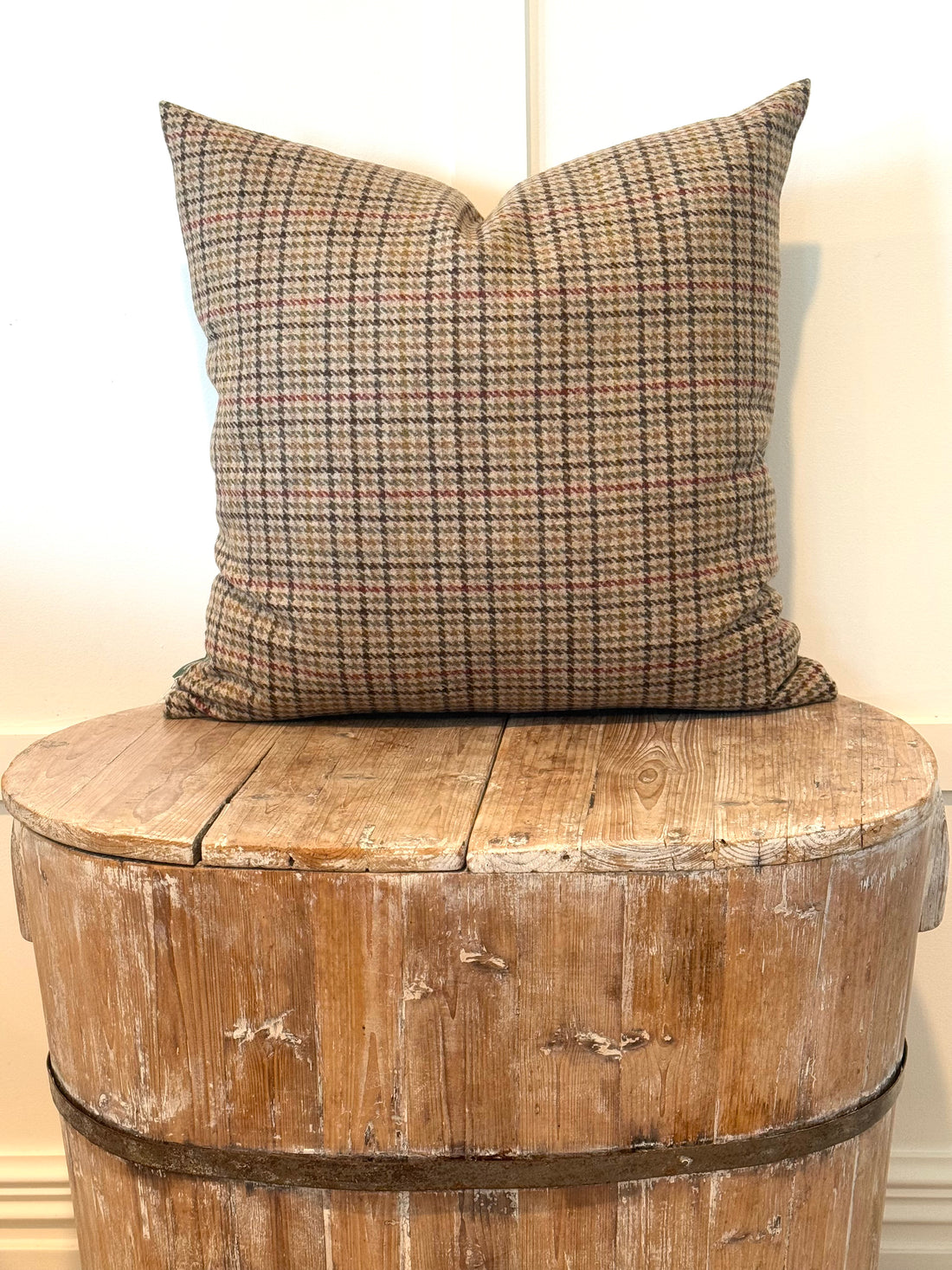 The Heritage Cushion - Aveyard Sage &amp; Red