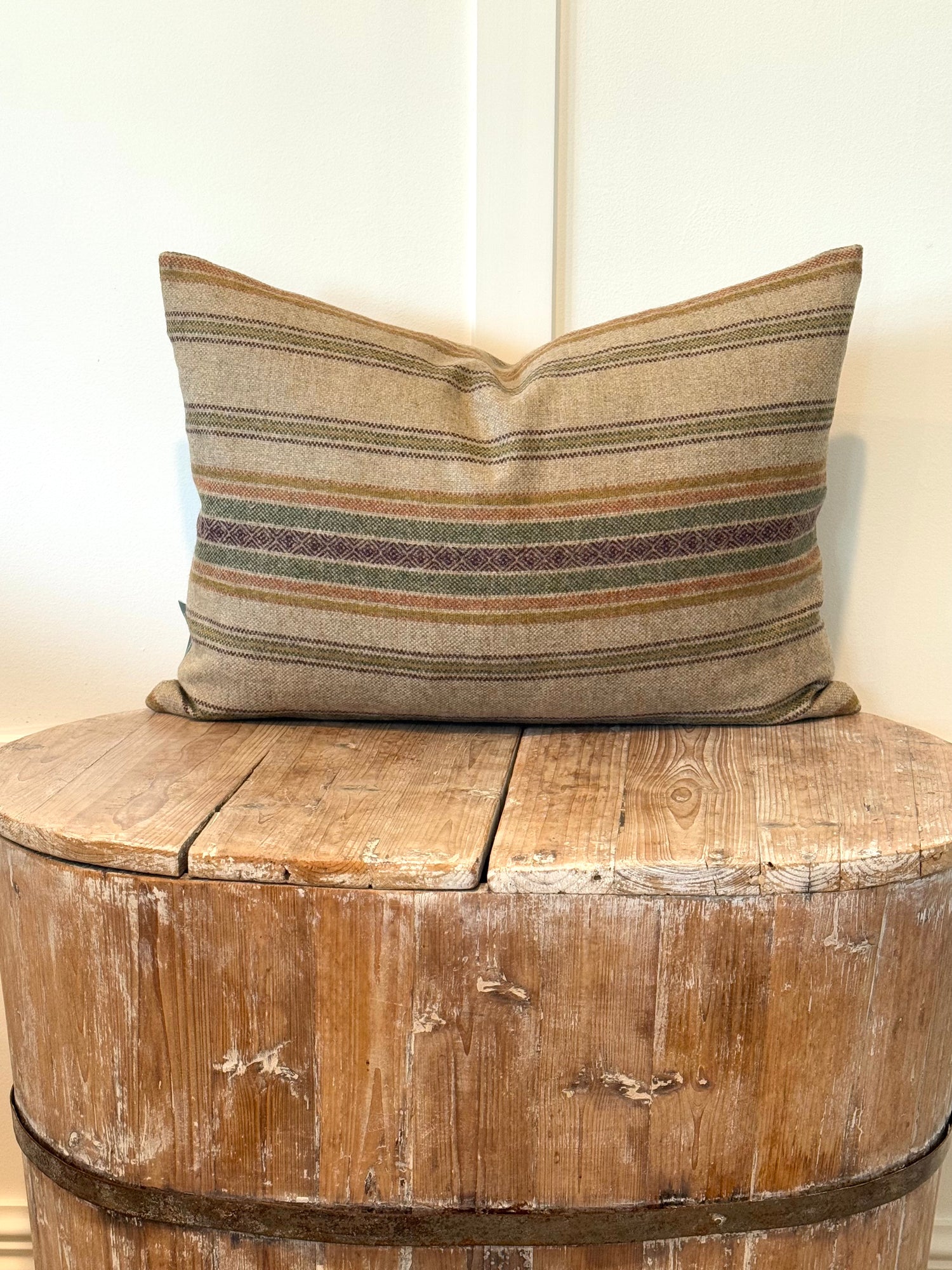 The Heritage Cushion - Blenheim Natural &amp; Olive