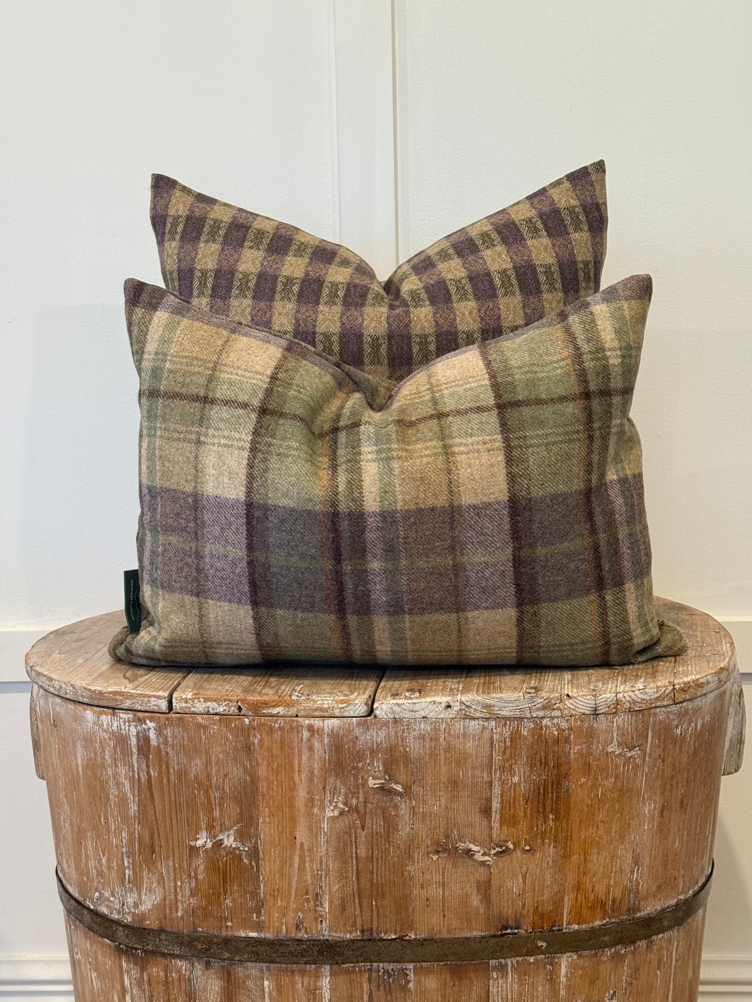 The Heritage Cushion Cover - Oaks Lavender