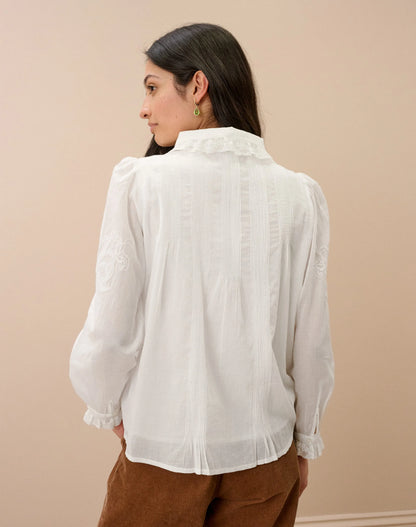 Brora Organic Cotton Lace Trim Blouse - White