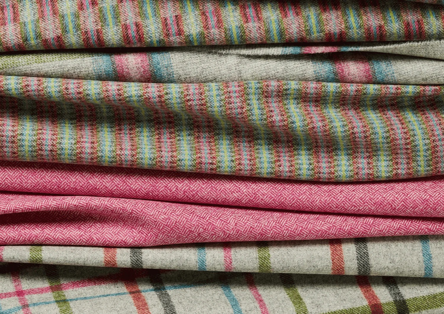 The Heritage Cushion - Rio Silver &amp; Multi